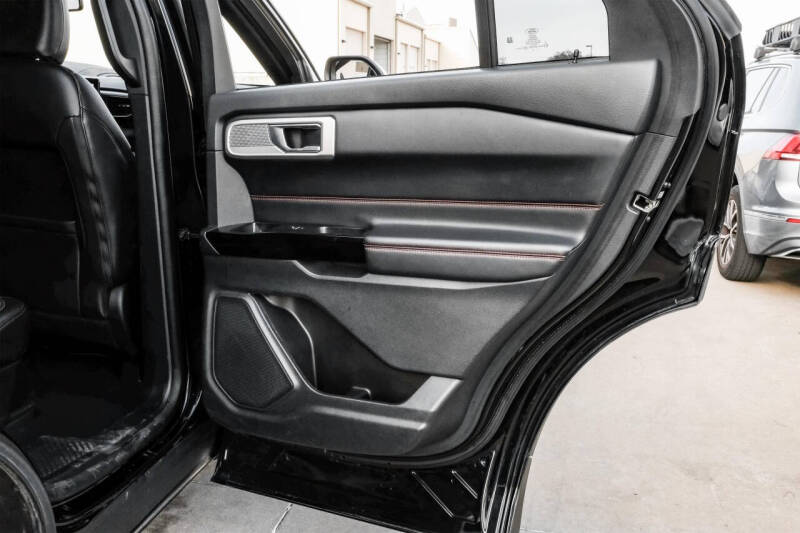 2022 Ford Explorer ST-Line