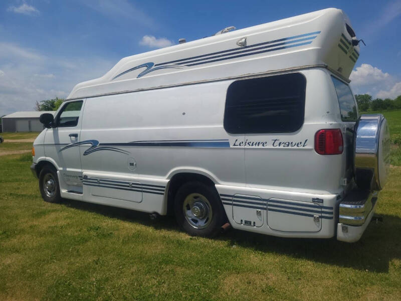2000 Dodge Ram Van 3500