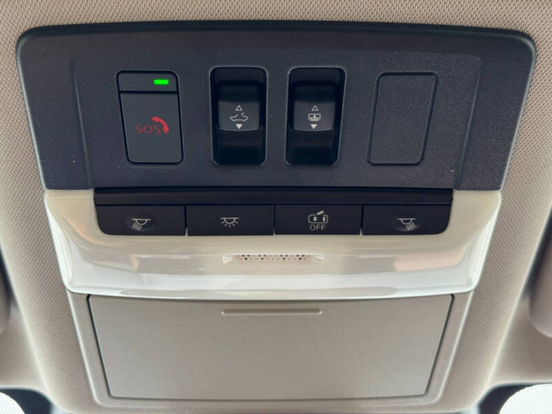 2024 Nissan Rogue Platinum