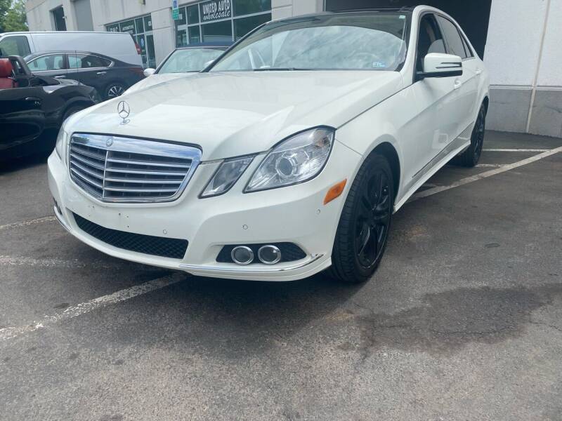 2011 Mercedes-Benz E-Class for sale at Super Bee Auto in Chantilly VA