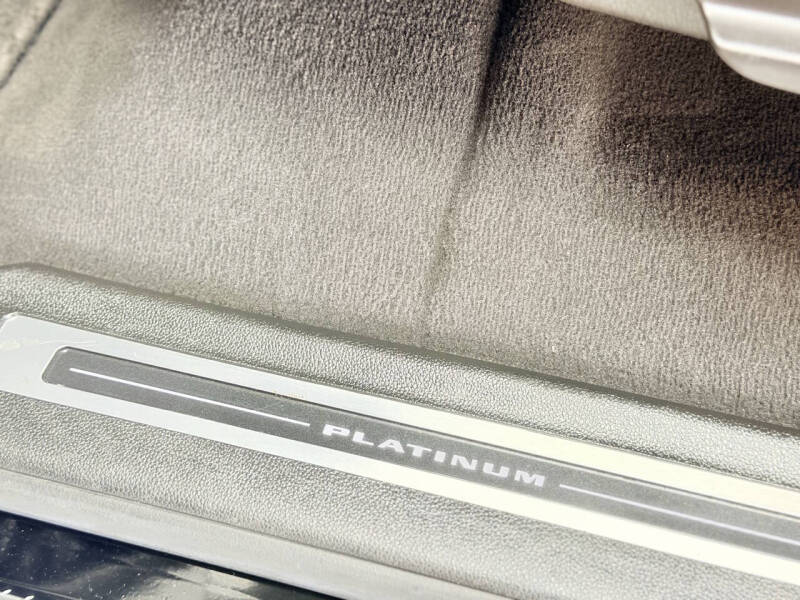 2020 Cadillac Escalade ESV Platinum