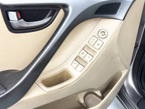 2011 Hyundai Elantra GLS