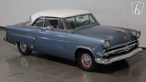 1954 Ford Crestline