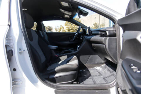 2019 Hyundai Veloster