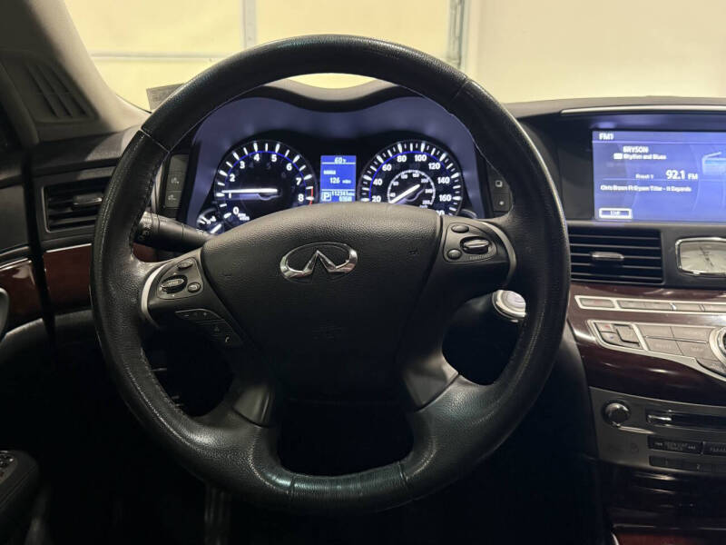 2015 Infiniti Q70L 3.7