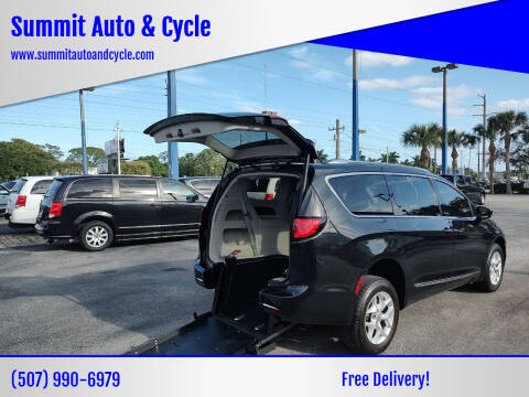 2017 Chrysler Pacifica for sale at Summit Auto & Cycle-FL in Fort Pierce FL