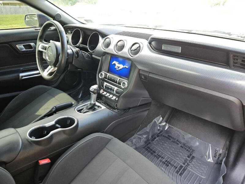 2019 Ford Mustang EcoBoost
