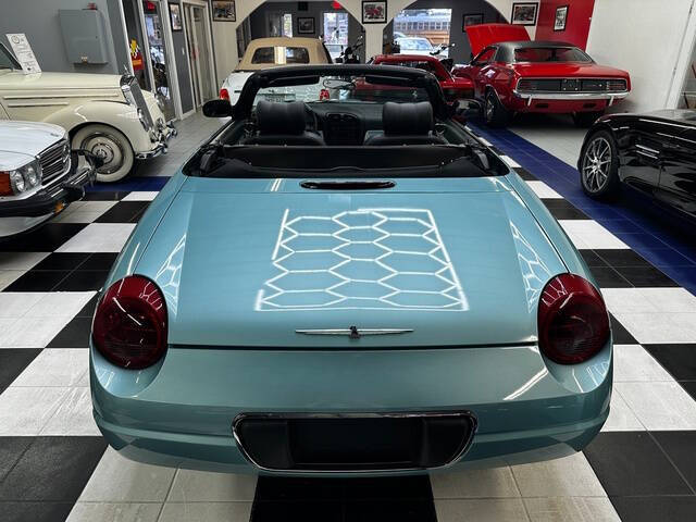 2002 Ford Thunderbird Deluxe