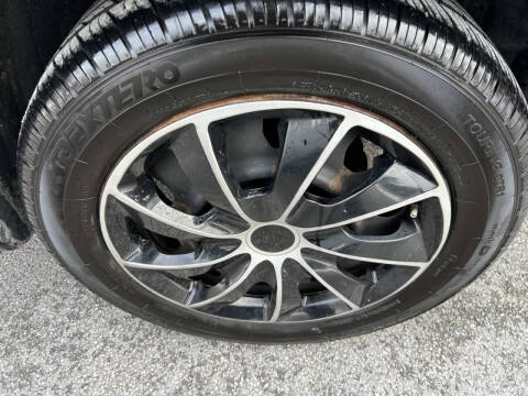 2012 Chrysler 200 LX