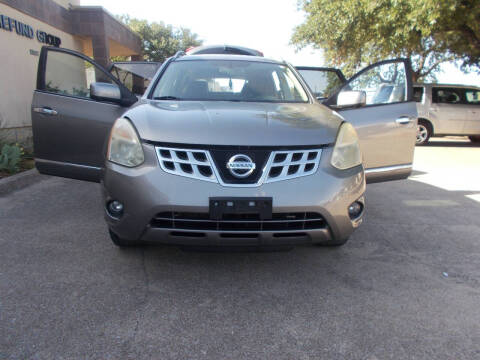 2012 Nissan Rogue SV w/SL Package