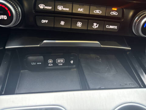 2019 Kia Stinger GT1