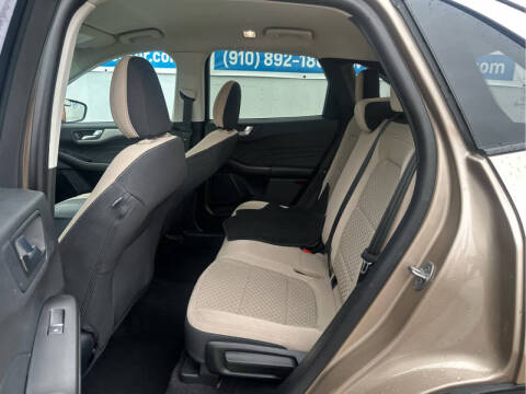 2021 Ford Escape SE