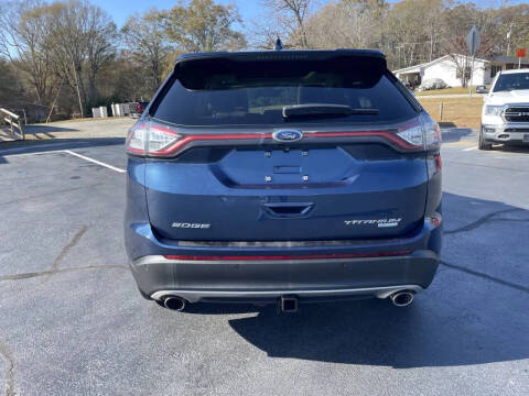 2017 Ford Edge Titanium