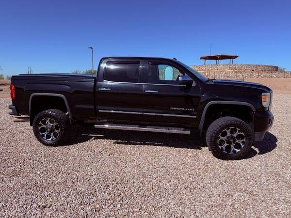 2015 GMC Sierra 2500HD Denali