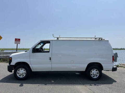 2014 Ford E-Series E-250