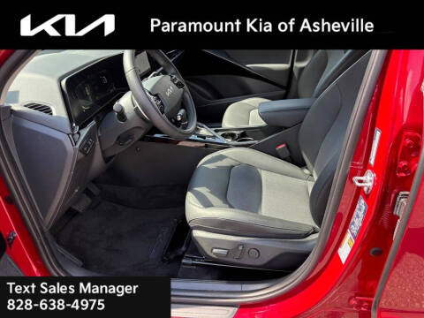 2025 Kia Niro EX