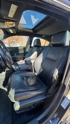 2012 Dodge Charger SXT