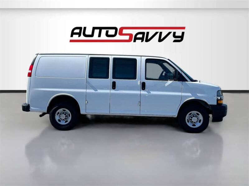 2024 Chevrolet Express 2500