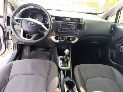 2015 Kia Rio LX