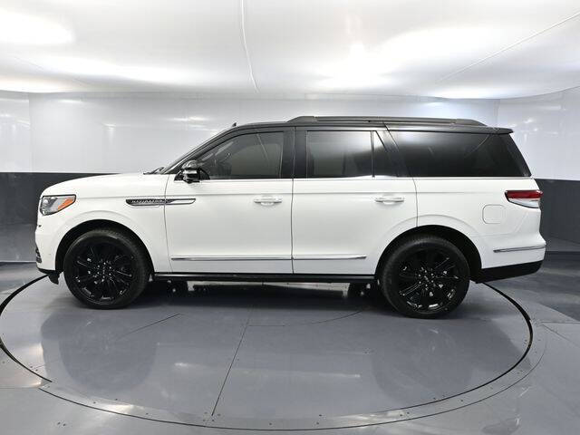 2022 Lincoln Navigator Black Label
