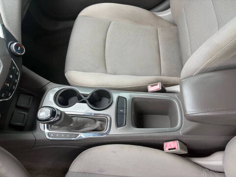 2017 Chevrolet Cruze LT Auto