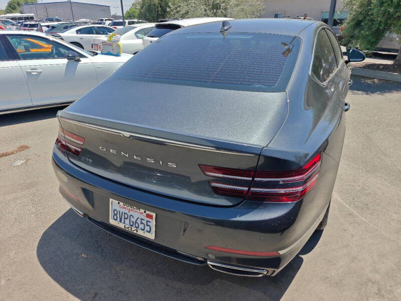 2021 Genesis G80