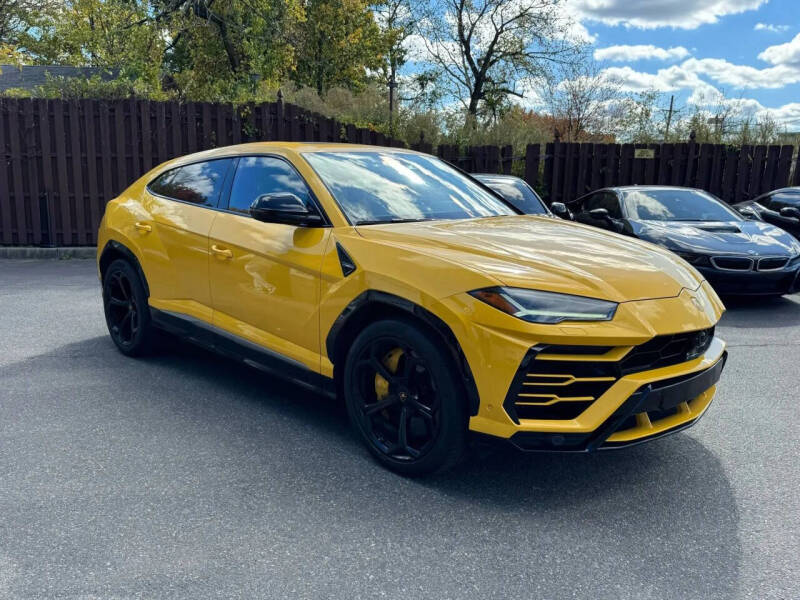 2019 Lamborghini Urus