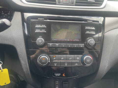 2016 Nissan Rogue S