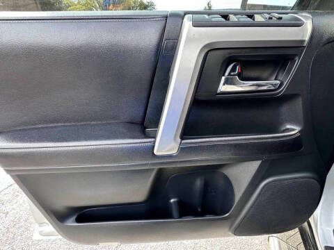 2017 Toyota 4Runner SR5