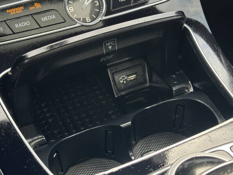 2017 Mercedes-Benz E-Class E 300 4MATIC