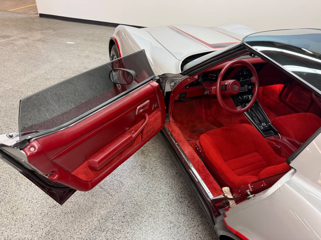1982 Chevrolet Corvette 11