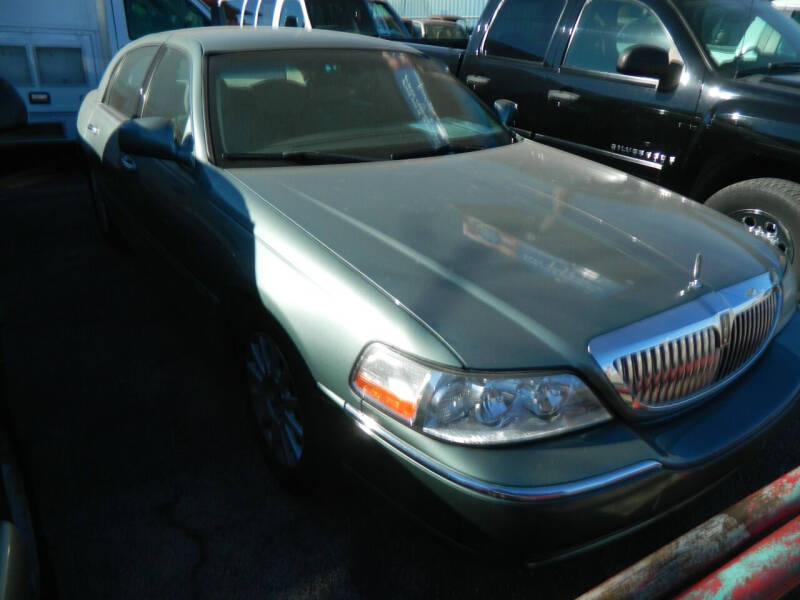 2006 Lincoln Town Car for sale at Craig's Classics in Fort Worth TX