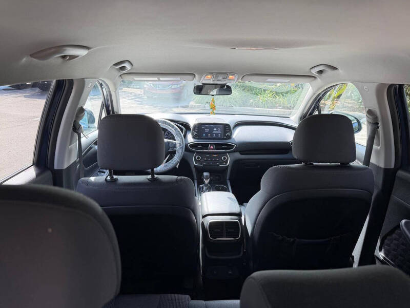 2020 Hyundai Santa Fe SE