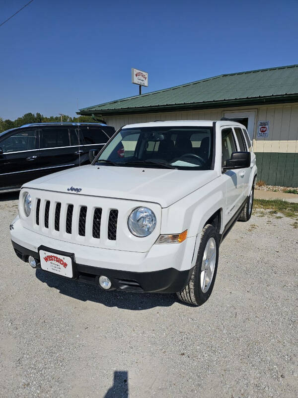 2015 Jeep Patriot for sale at WESTSIDE GARAGE LLC in Keokuk IA