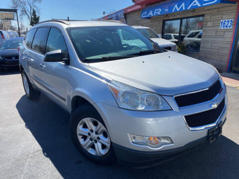 2011 Chevrolet Traverse LS