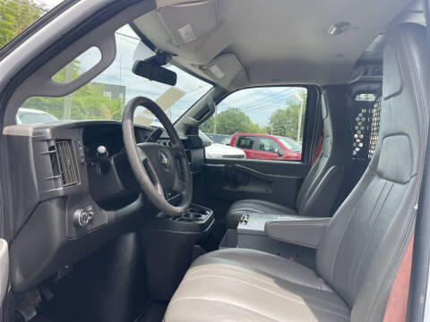 2017 Chevrolet Express 2500