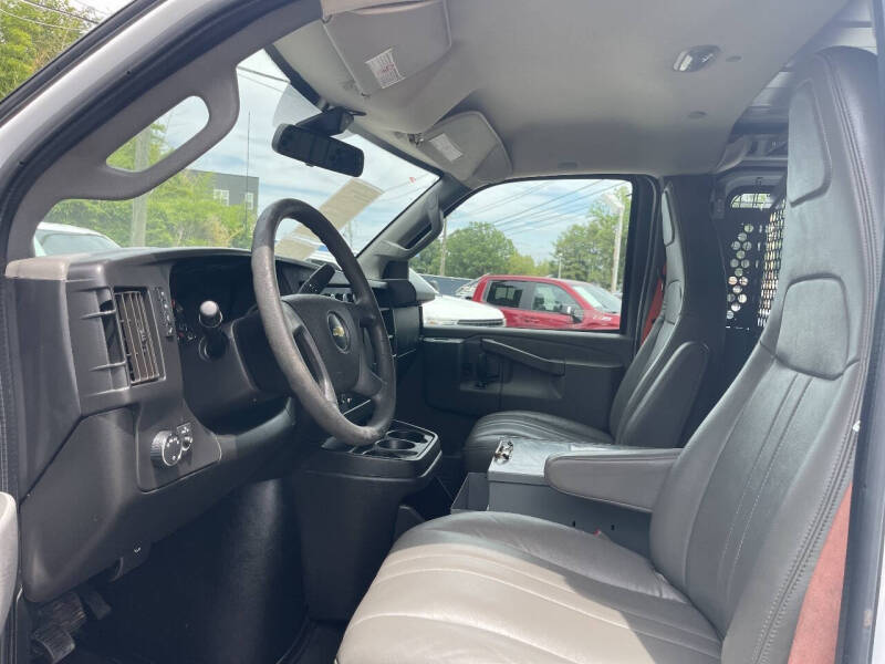 2017 Chevrolet Express 2500