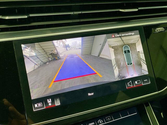 2021 Audi Q8 quattro Premium Plus 55 TFSI