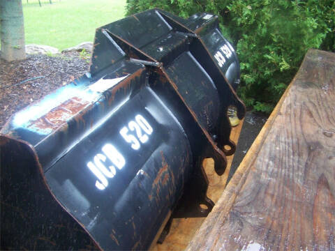 2004 JCB 520