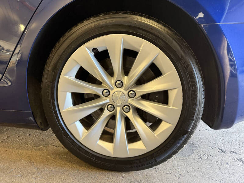 2018 Tesla Model S 75D