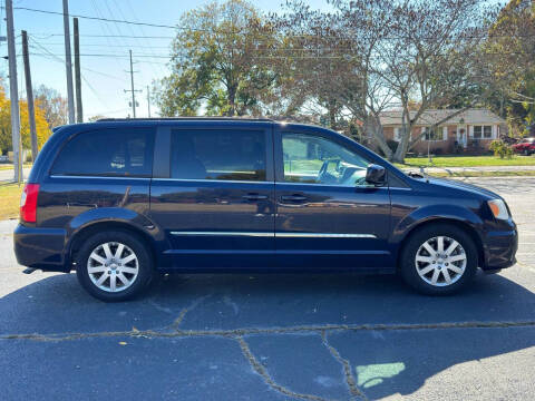 2014 Chrysler Town and Country Touring