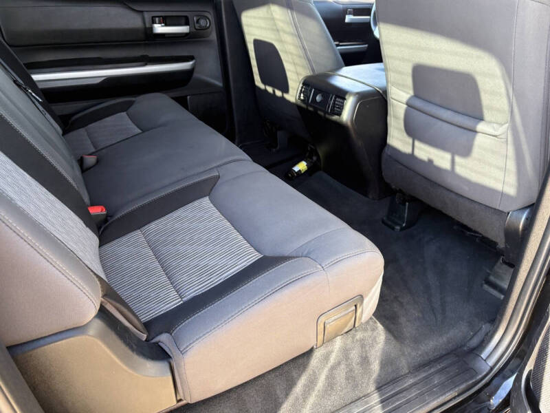 2014 Toyota Tundra SR5