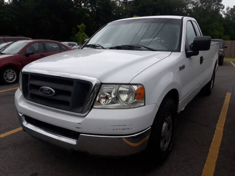 2004 Ford F-150 for sale at Midtown Motors in Beach Park IL