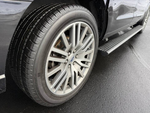 2022 Ford Expedition MAX Platinum