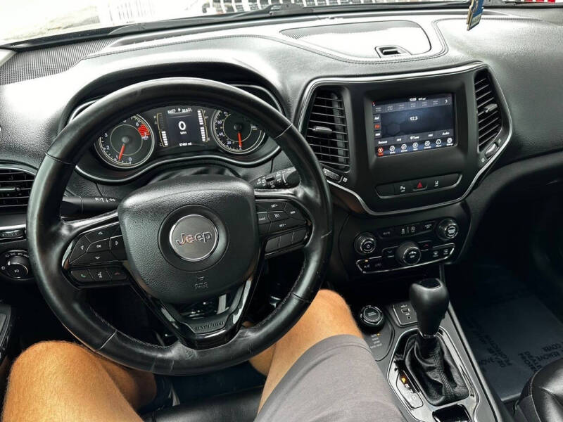 2021 Jeep Cherokee Altitude