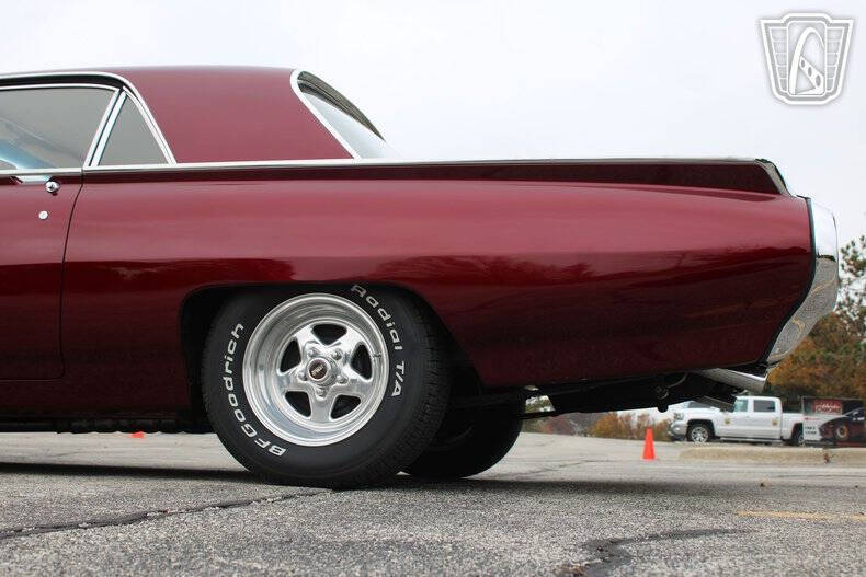 1962 Ford Thunderbird