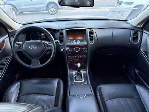 2011 Infiniti EX35