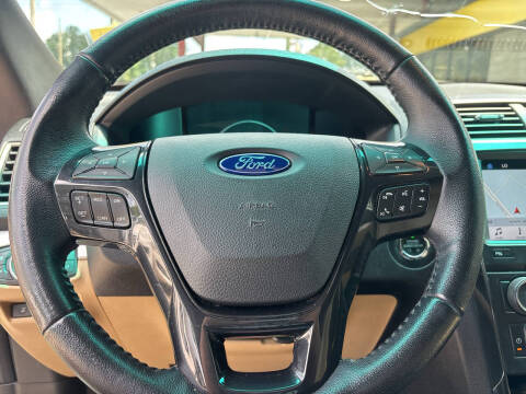 2017 Ford Explorer XLT