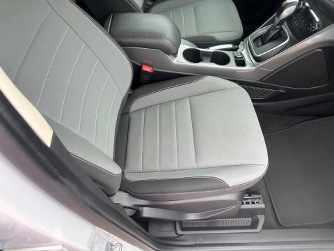 2016 Ford C-MAX Hybrid SE