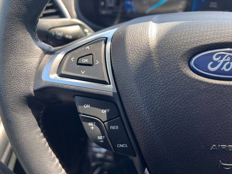 2023 Ford Edge SEL